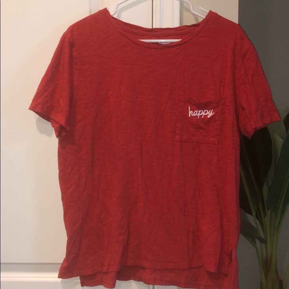 Casual ‘happy’ tee :)
